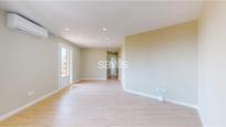 Living room of Apartment for sale in  Barcelona Capital  with Balcony