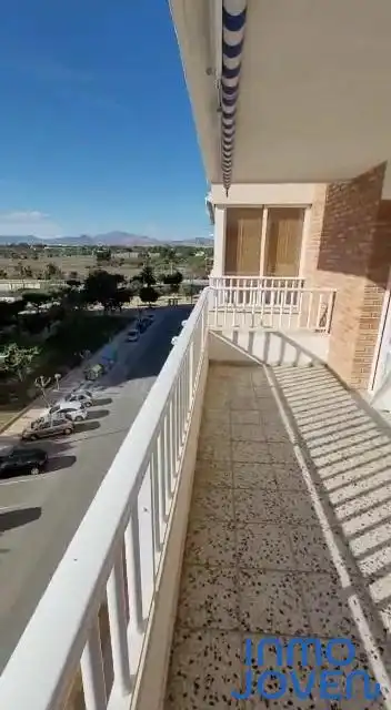 Apartamento de alquiler en Avenida Jaime I el Conquistador, 88, Playa Muchavista