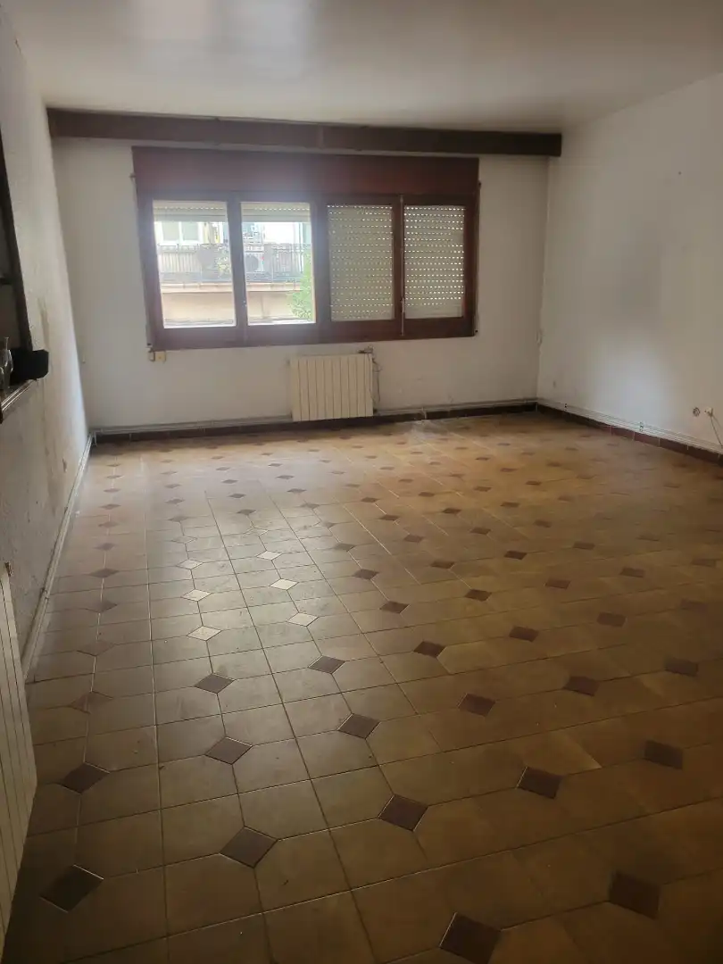 Adossat amb terrassa en venda a Molins de Rei, imagen 3