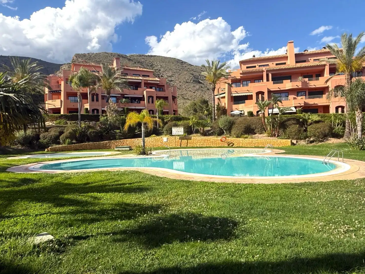 Vista exterior de Apartamento en venta en Finestrat con Aire acondicionado, Terraza y Trastero