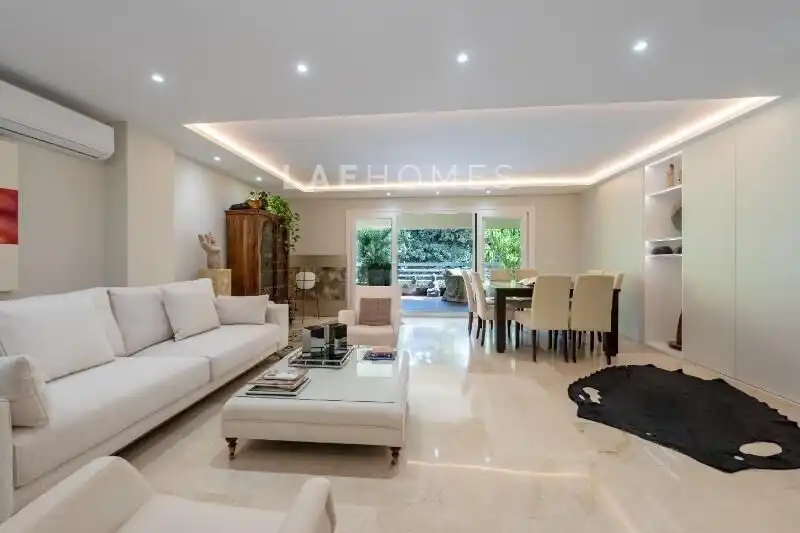 Wohnung zum Verkauf in Calle Camilo José Cela, Playa Bajadilla - Puertos