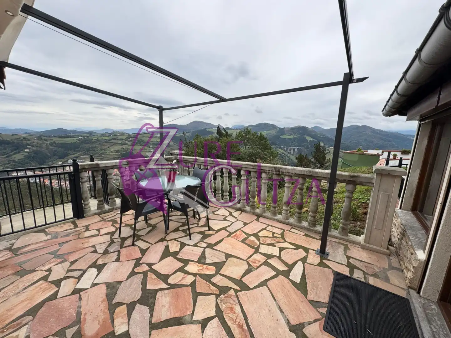 Terraza de Casa o chalet en venta en Mutriku, Gipuzkoa