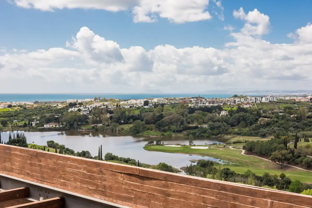Penthouse with pool for sale in El Paraíso, imagen 11