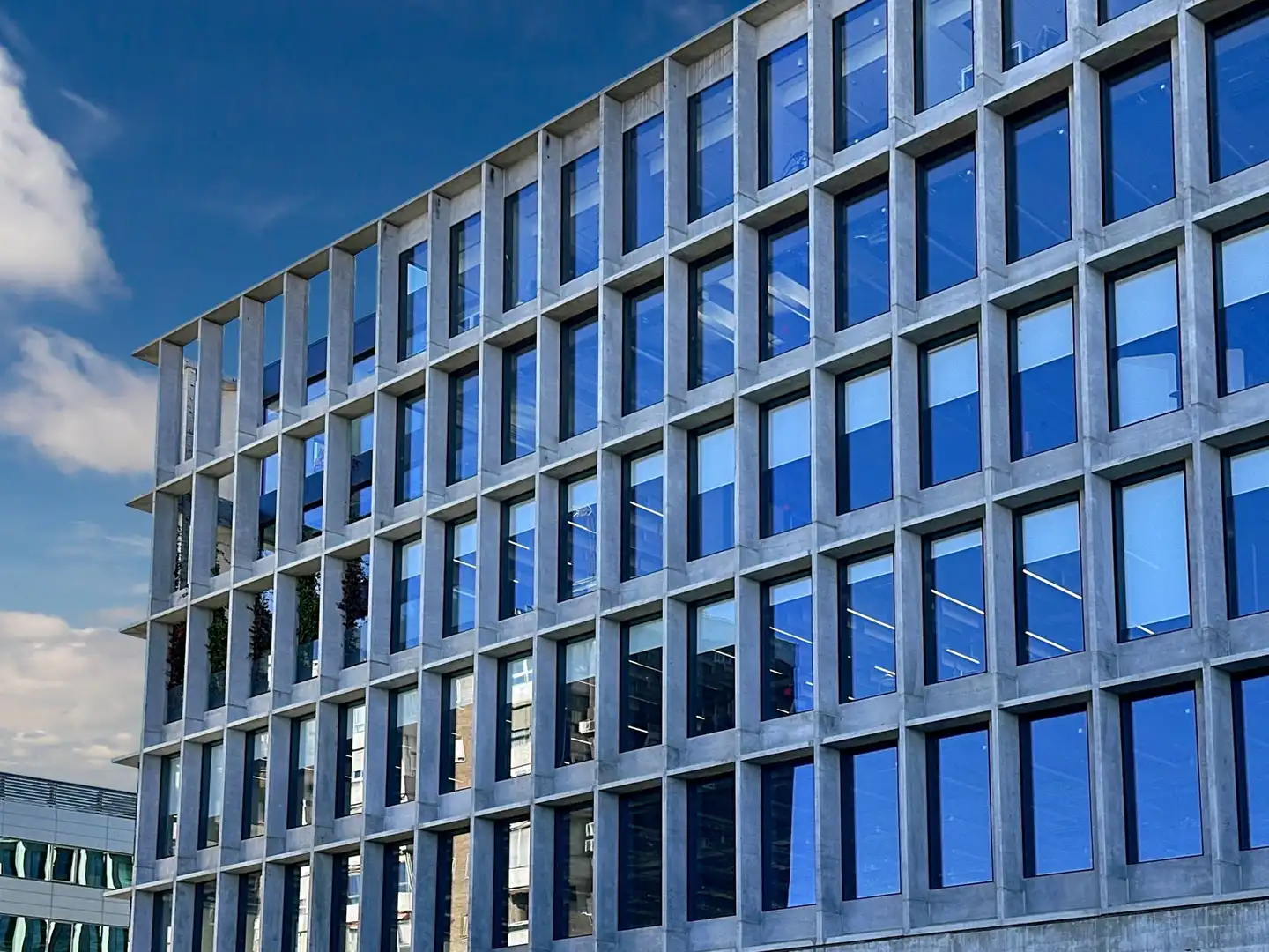 Außenansicht von Büro zur Miete in Madrid mit Klimaanlage, Heizung und Möbliert