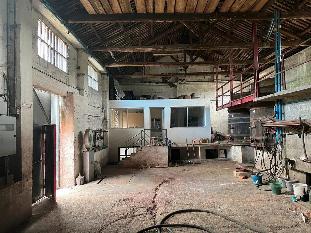 Nau industrial de lloguer en Padrón
