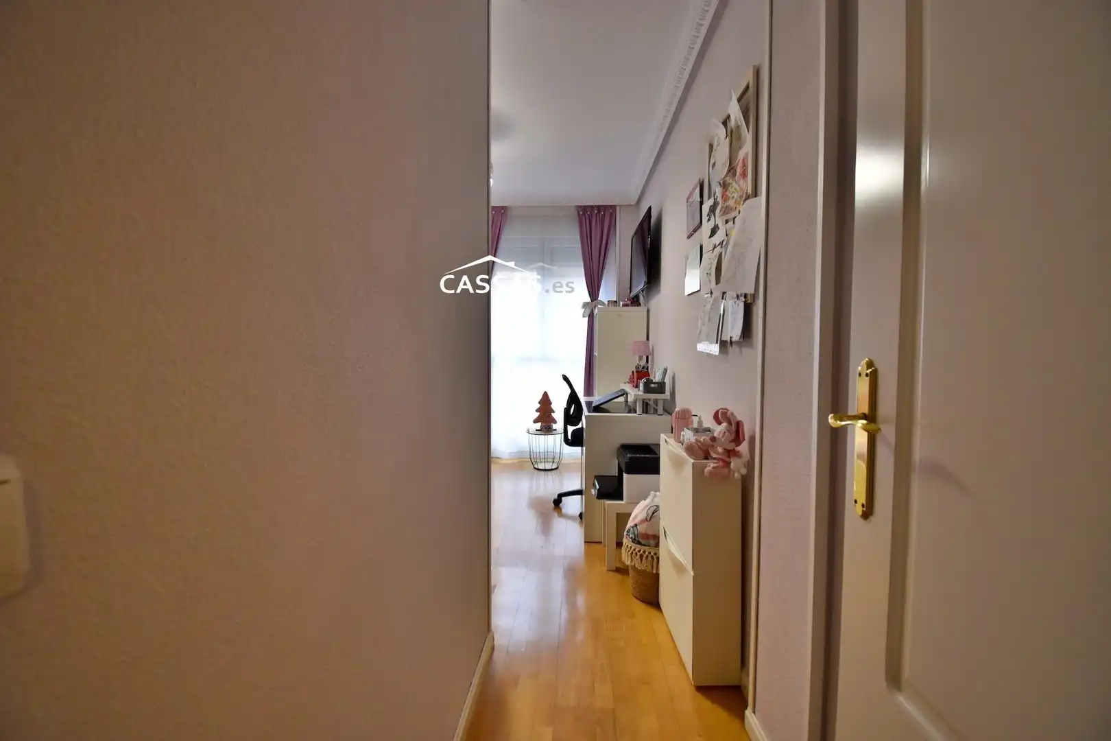 Piso en venta en Torrejón de Ardoz con Calefacción, Trastero y Piscina comunitaria