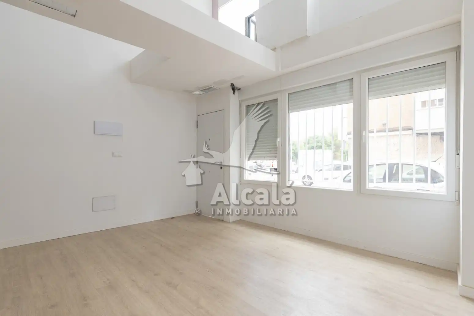 Local en venta en Alcalá de Henares con Aire acondicionado