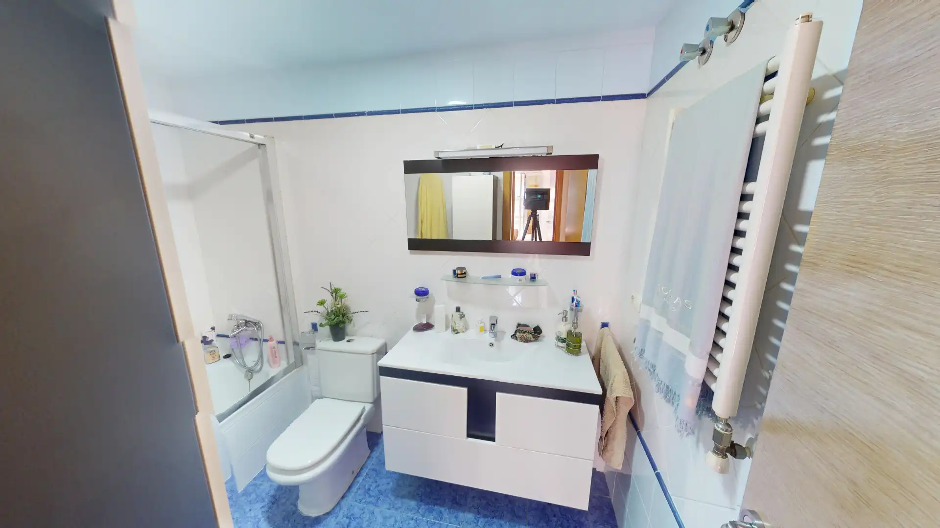 Bathroom of Flat for sale in Alicante / Alacant  with Air Conditioner, Heating and Furnished