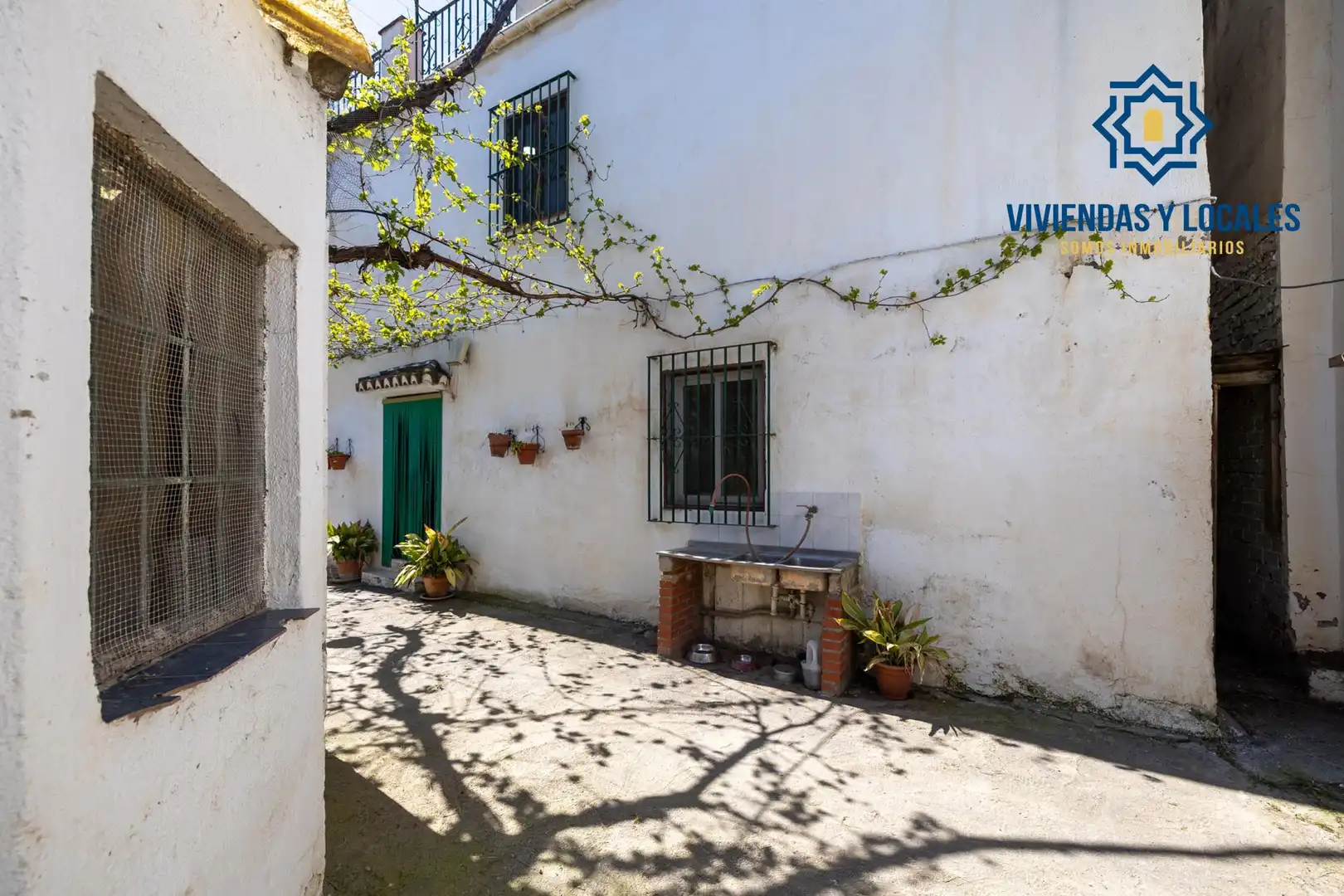 Vista exterior de Finca rústica en venta en Armilla con Jardín privado y Terraza