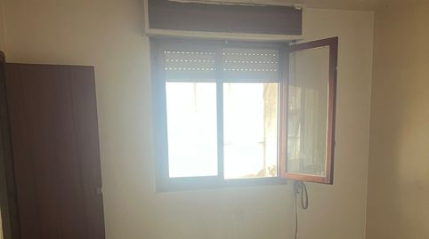 Foto 3 de Piso en venta en Plaza de Santa María de la Cabeza, Maestro Carrascosa - Banda de Música, Villena