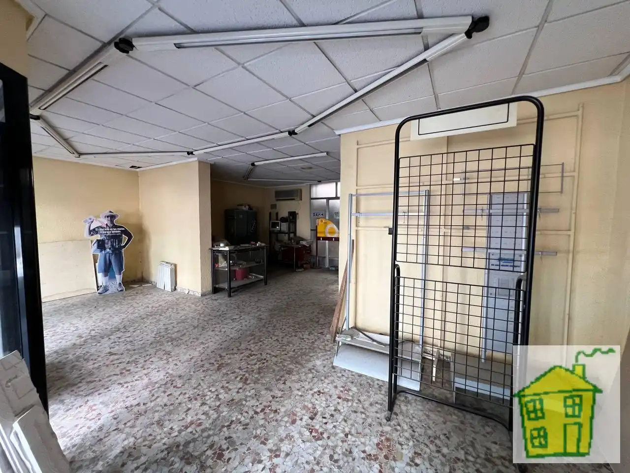 Local comercial en venda a Andújar, imagen 2