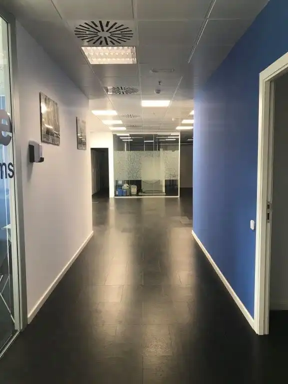 Office space to rent in Zona Industrial, imagen 10