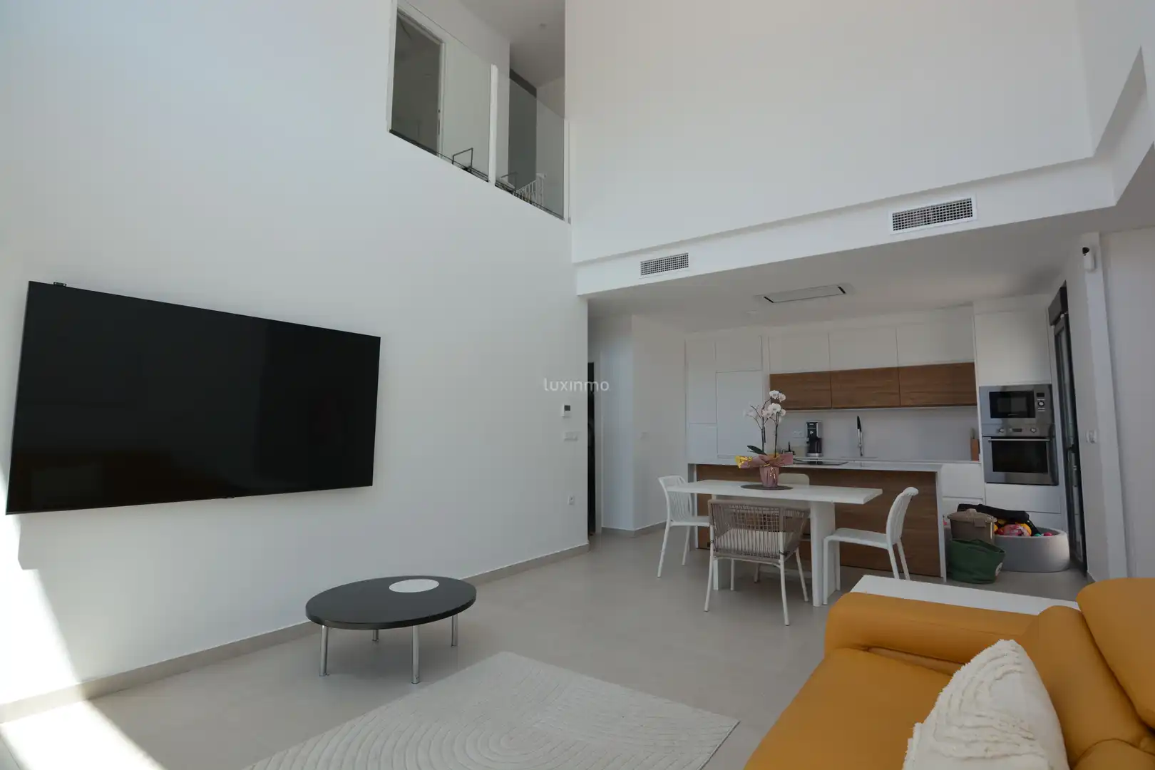 Sala d'estar de Casa o xalet en venda en Formentera del Segura amb Aire condicionat, Terrassa i Traster