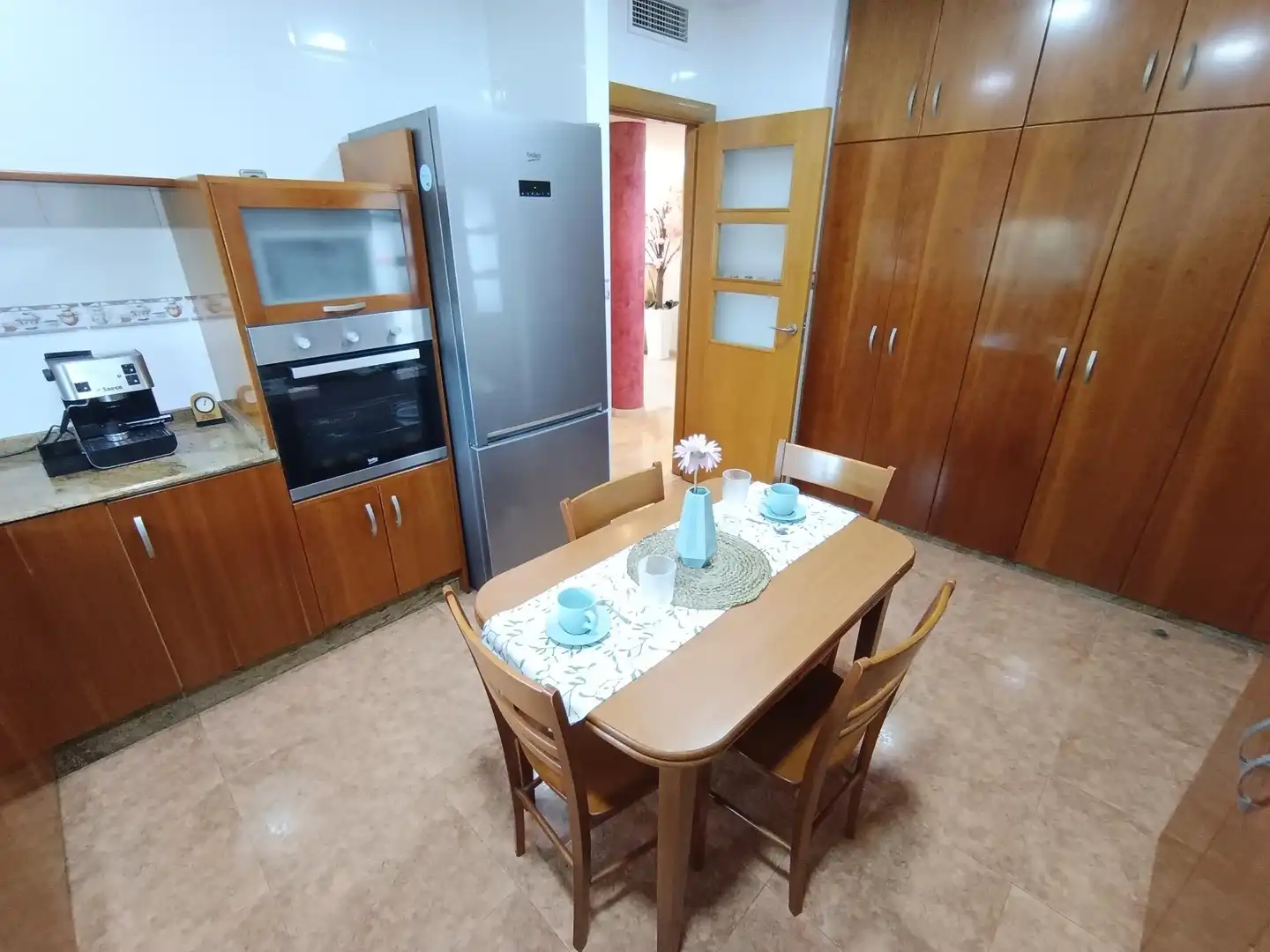 Cuina de Casa o xalet en venda en Murcia amb Aire condicionat, Calefacció i Jardí privat