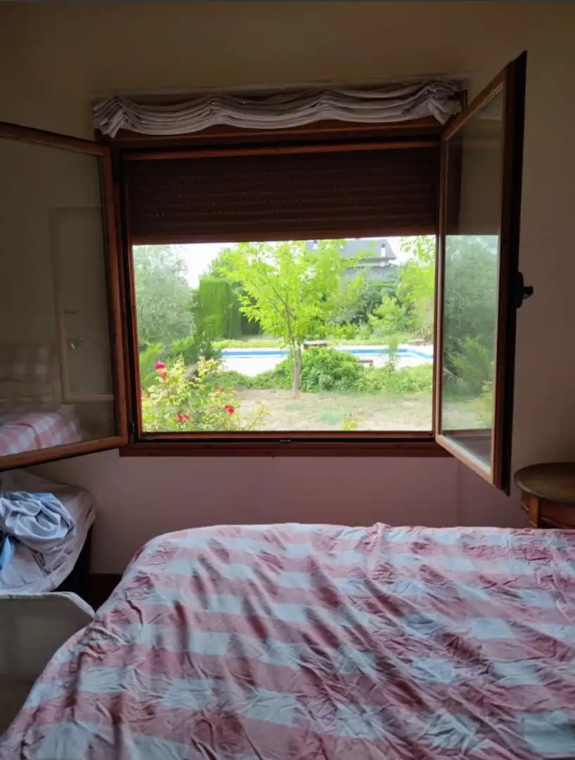 Dormitori de Finca rústica en venda en Caravaca de la Cruz amb Jardí privat, Piscina i Moblat