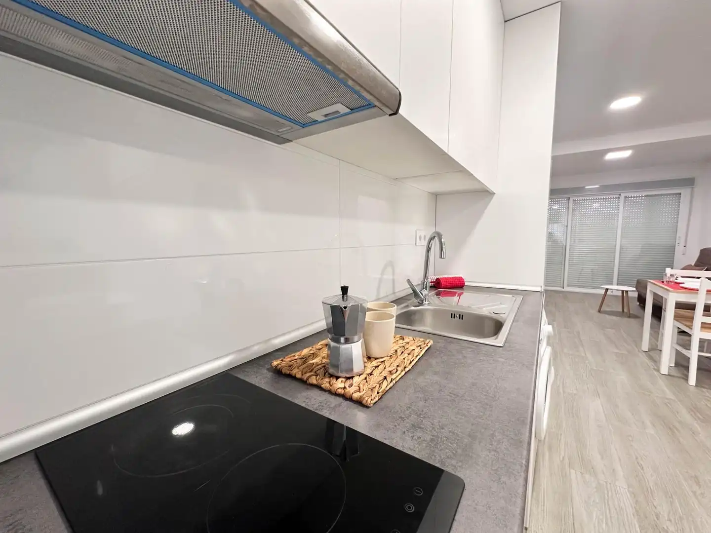 Kitchen of Flat for rent in Torrevieja  with Air Conditioner, Terrace and Furnished