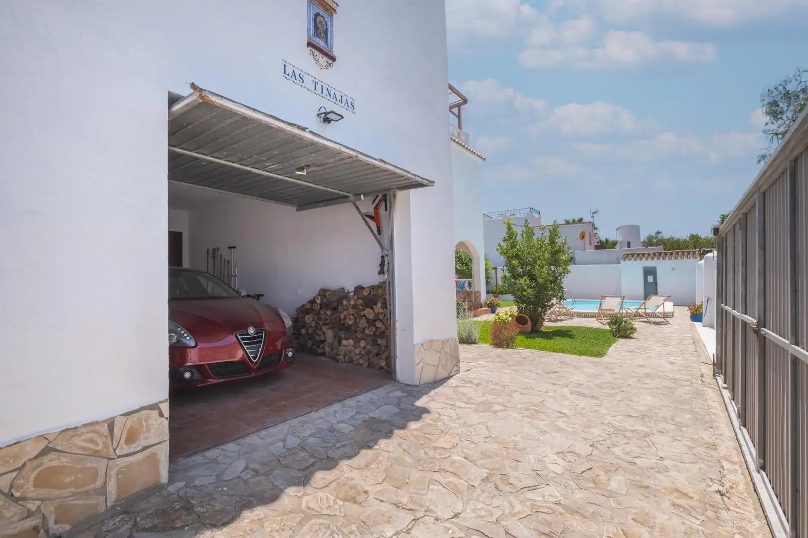 Parking of Country homes for sale in Barbate  with Private garden, Terrace and Storage room