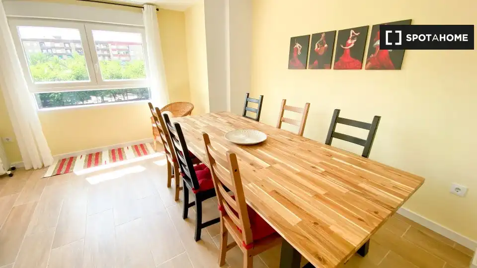 Wohnung mit Terrasse zur Miete in Quatre Carreres, imagen 4