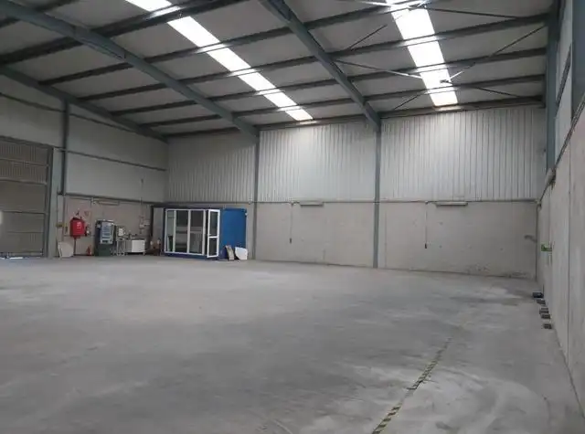 Nau industrial en venda a Villalonquéjar, imagen 6