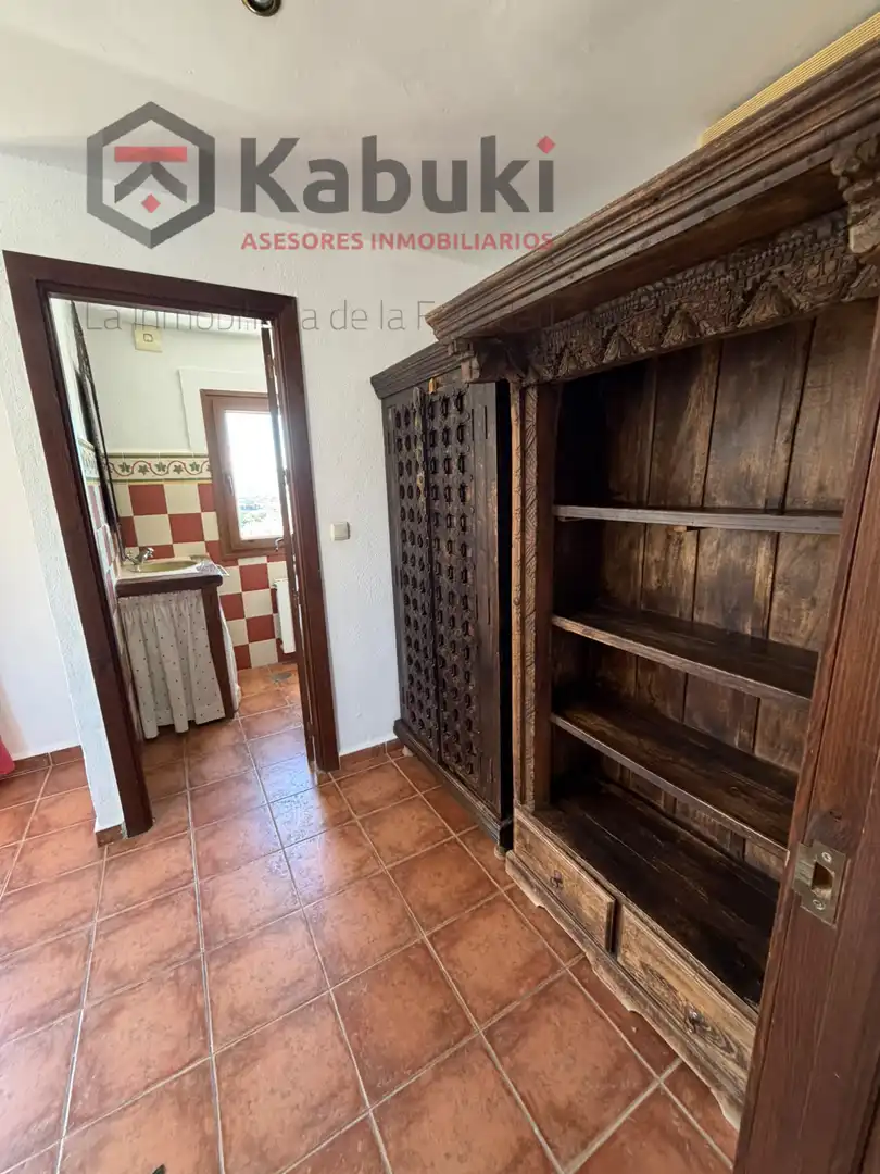 Flat for rent in Granada  with Air Conditioner, Heating and Terrace