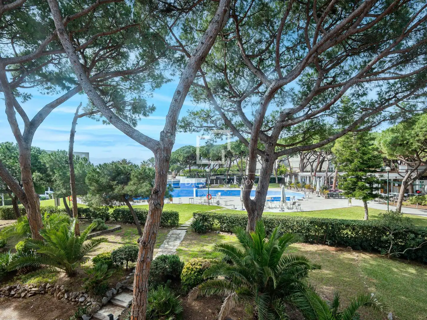 Jardí de Pis en venda en Gavà amb Aire condicionat, Calefacció i Jardí privat