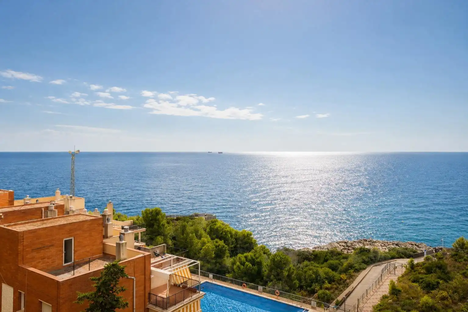 Vista exterior de Ático en venta en Salou con Aire acondicionado, Terraza y Piscina comunitaria