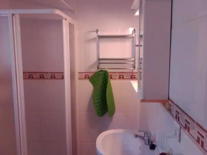 Baño de Casa o chalet en venta en Calera de León con Aire acondicionado y TV
