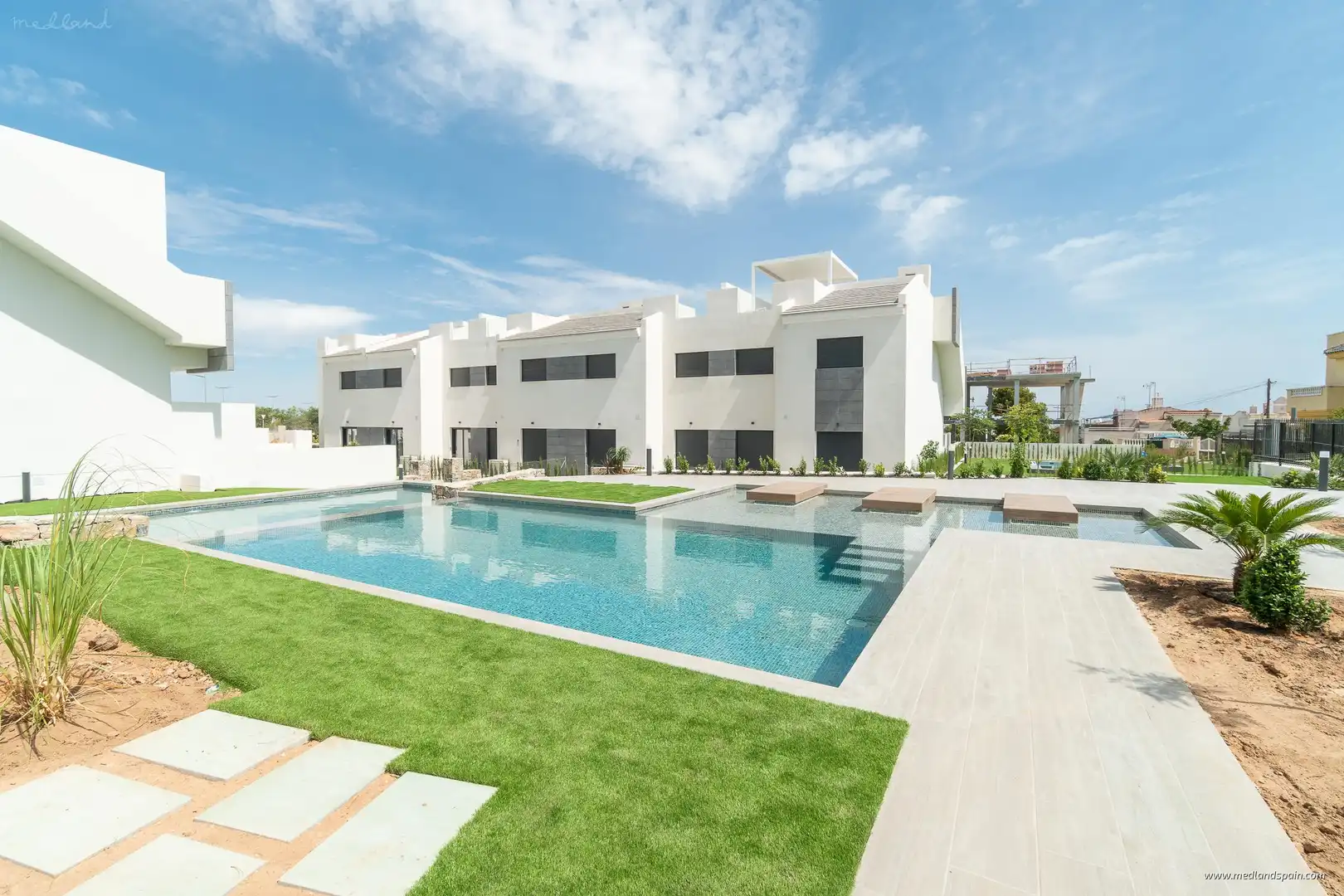Piscina de Apartamento en venta en Torrevieja con Jardín privado, Terraza y Piscina comunitaria