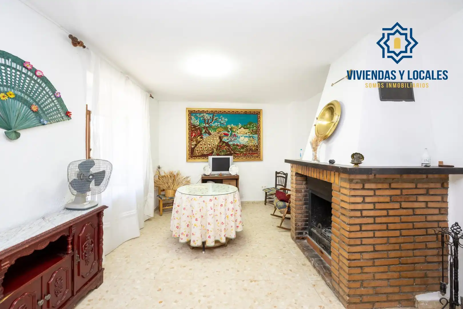 Sala de estar de Finca rústica en venta en Armilla con Jardín privado y Terraza