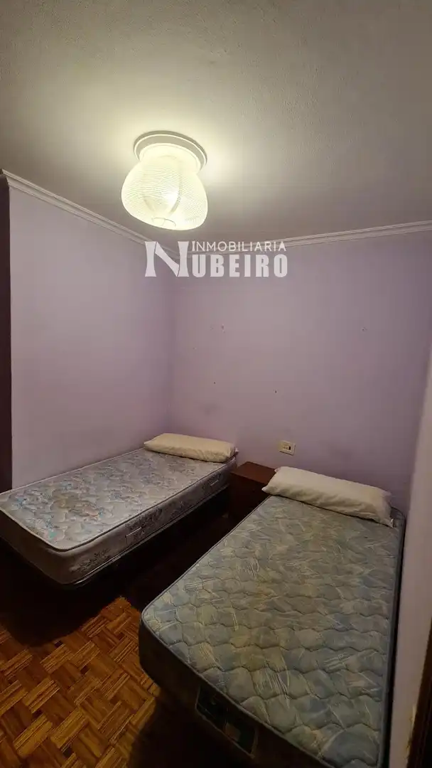 Dormitori de Pis en venda en Lugo amb Calefacció, Terrassa i Traster