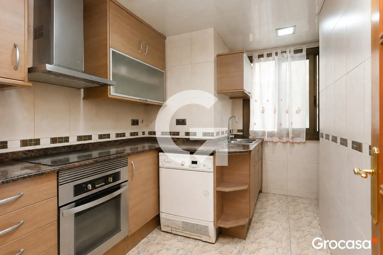 Cuina de Pis en venda en Viladecans amb Aire condicionat, Calefacció i Forn