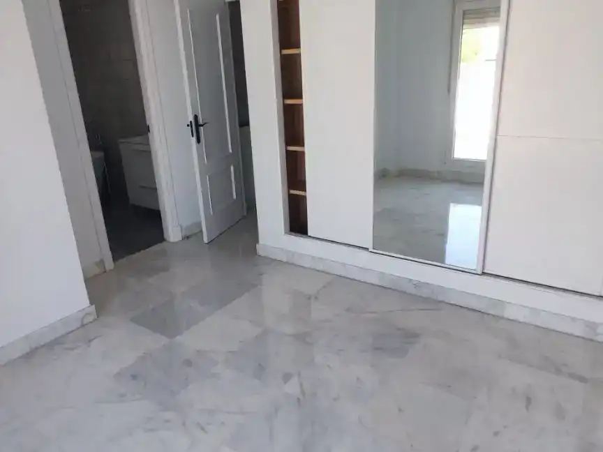 Bathroom of Flat for sale in Almensilla  with Air Conditioner, Private garden and Storage room