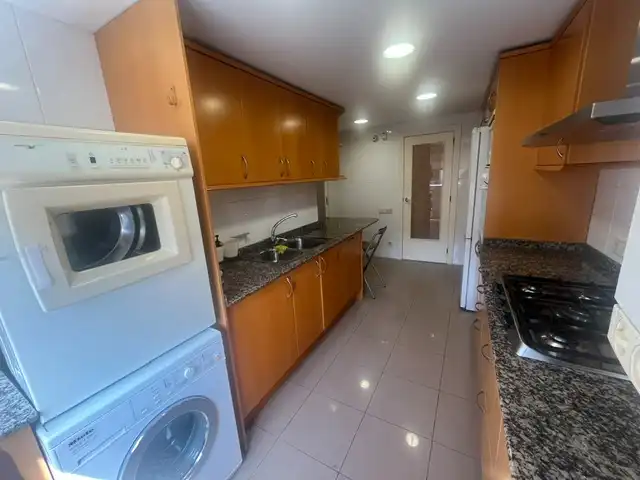 Küche von Wohnung zur Miete in Sant Cugat del Vallès mit Klimaanlage, Heizung und Parkett
