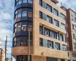 Vista exterior de Traster en venda en Gijón 