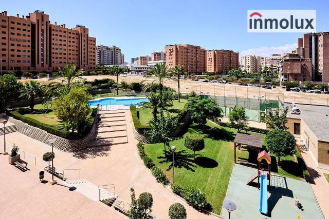 Piso en Alquiler en Calle Científico Jaime Santana en Playa de San Juan