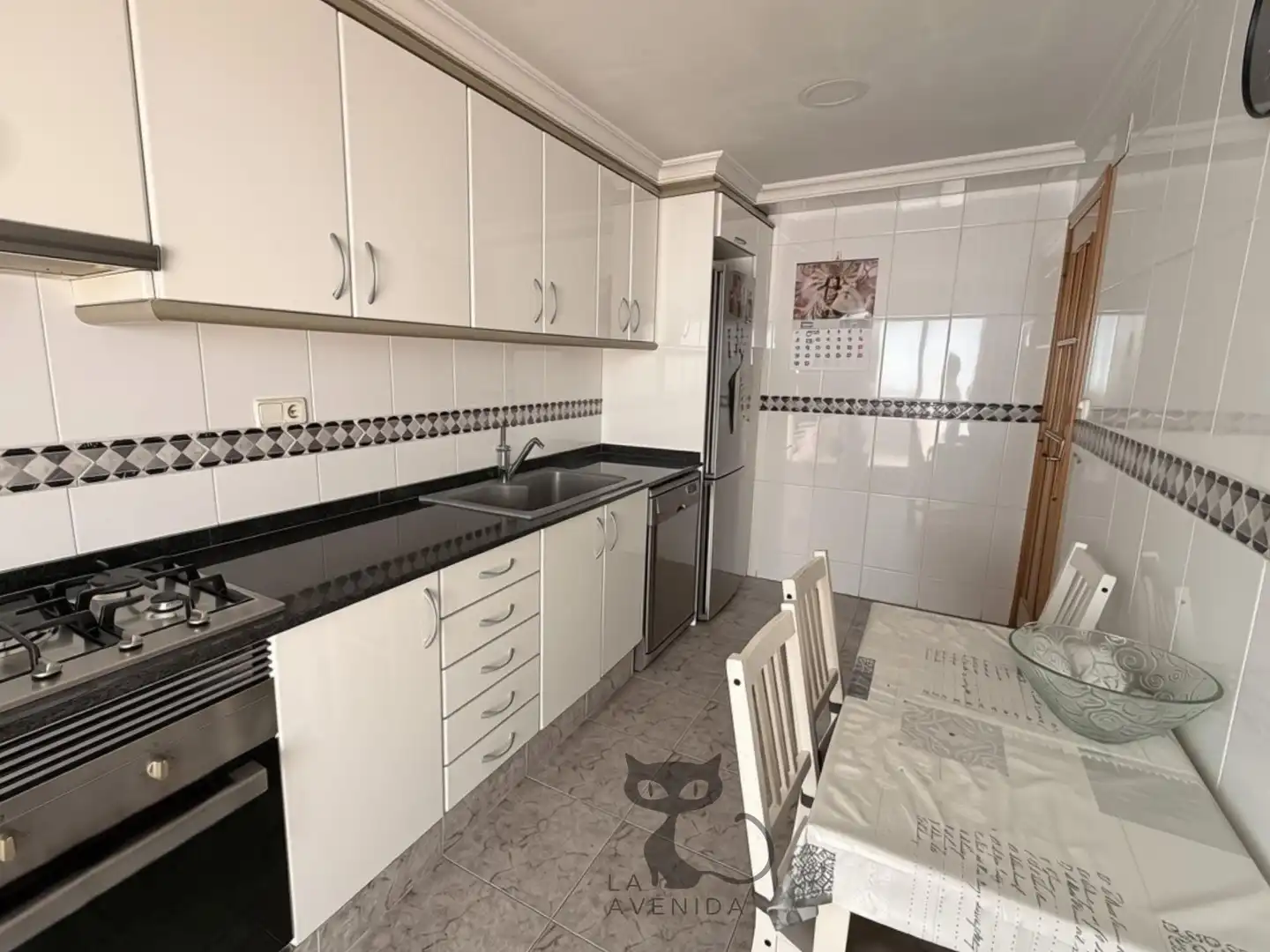 Küche von Wohnungen zum Verkauf in Valencia mit Klimaanlage, Terrasse und Balkon