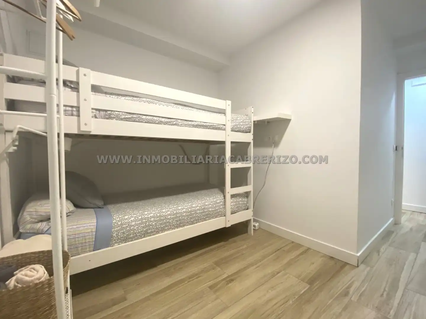 Bedroom of Flat for sale in  Pamplona / Iruña  with Heating, Furnished and Oven