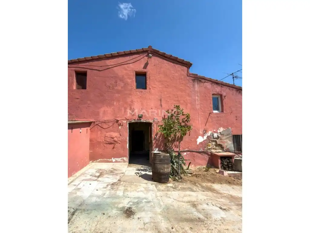 Vista exterior de Finca rústica en venda en Tordera amb Jardí privat i Terrassa