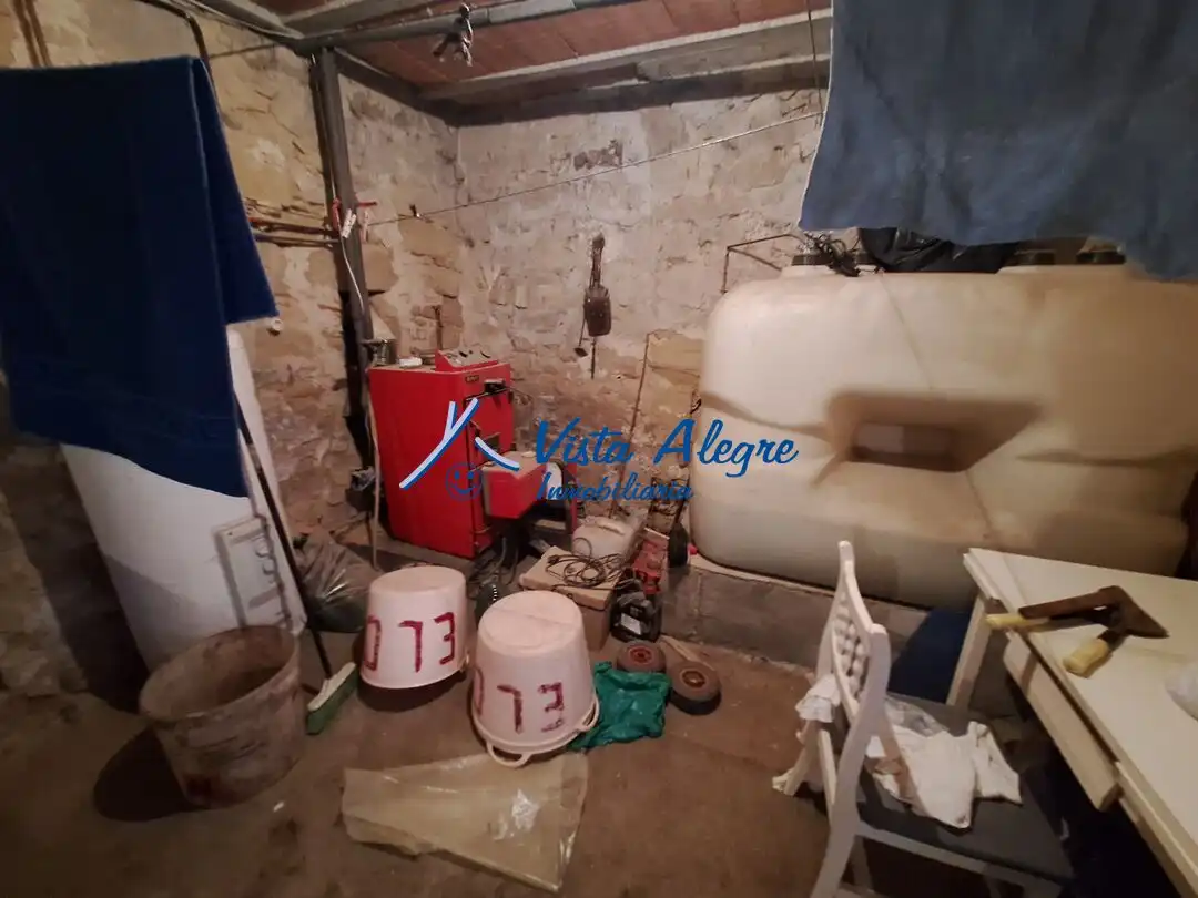 Casa o xalet en venda en Gimileo amb Calefacció, Traster i Moblat