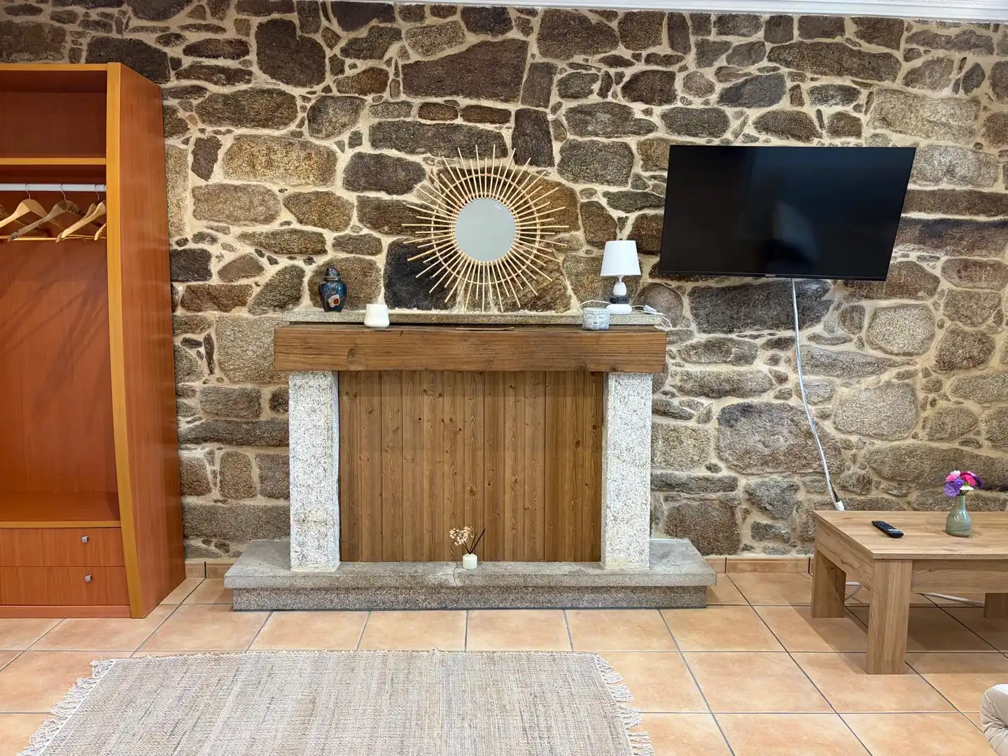 Living room of Houses for rent in Cangas   with Heating, Furnished and TV