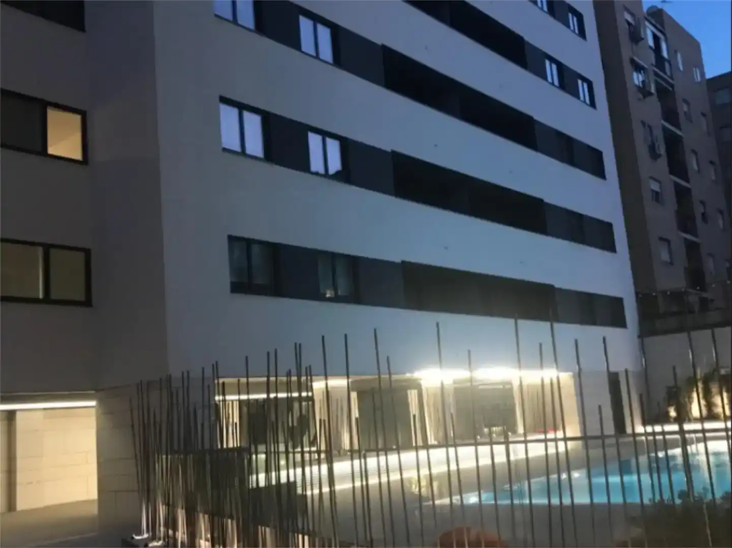 Vista exterior de Piso en venta en Zaragoza con Aire acondicionado, Trastero y Piscina
