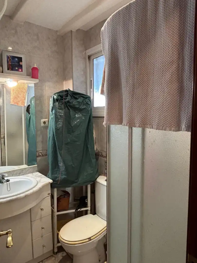 Badezimmer von Wohnung zum Verkauf in Vila-seca mit Terrasse