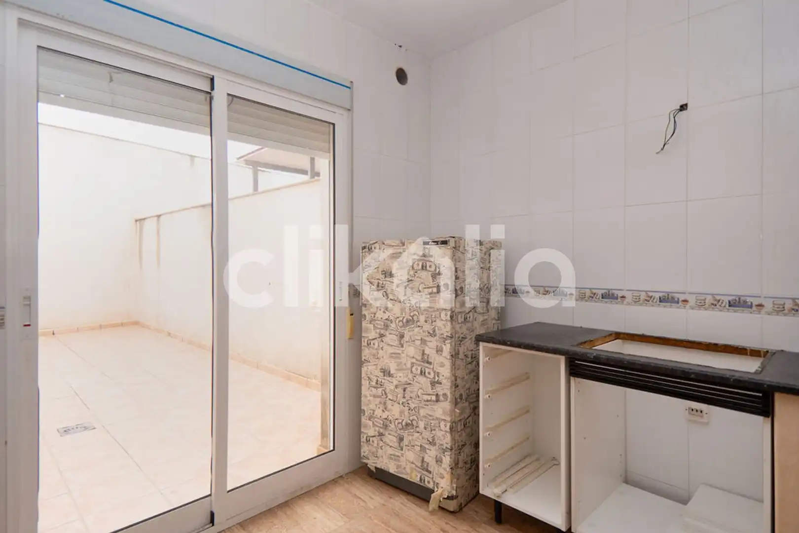 Wohnung zum Verkauf in Lorca mit Terrasse und Abstellraum