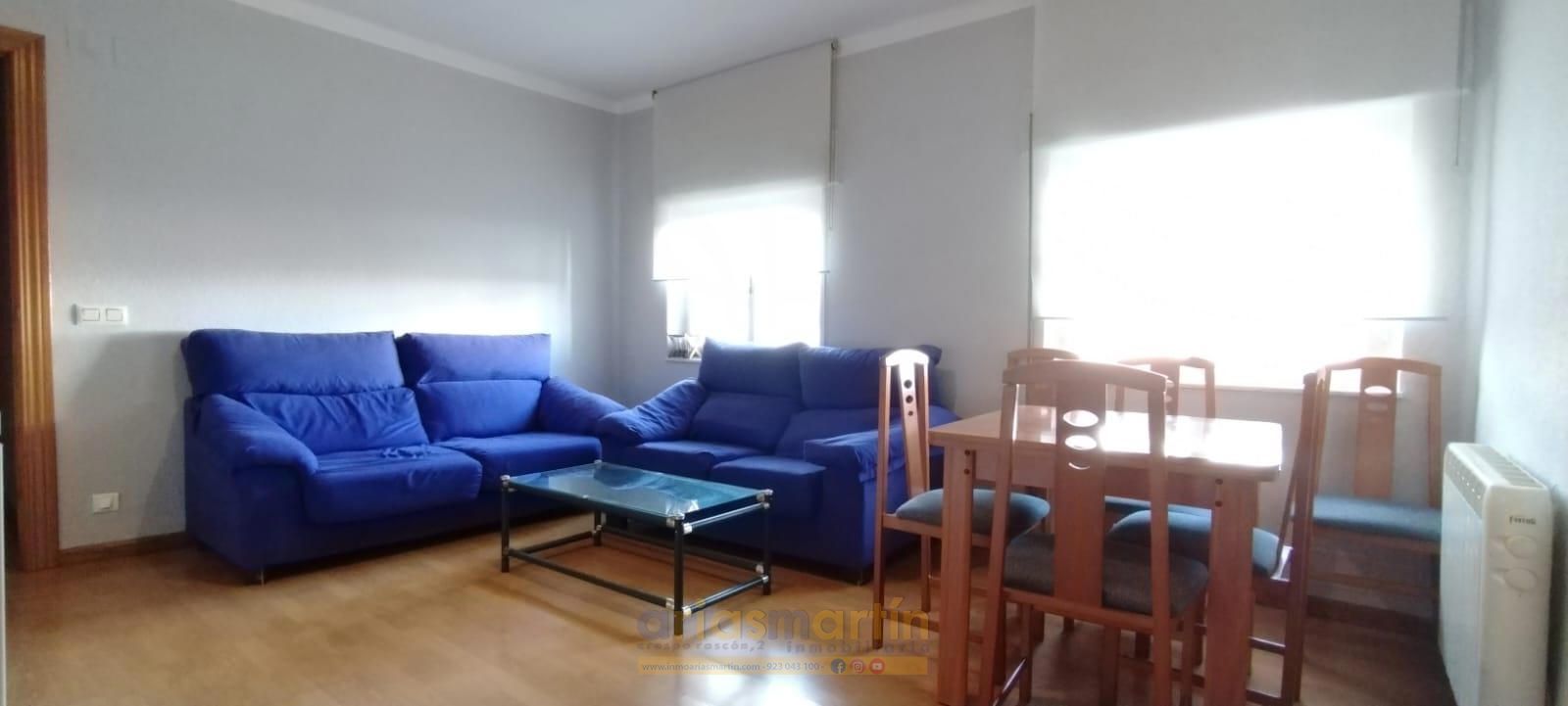 Living room of Flat to rent in Salamanca Capital  with Heating and Furnished
