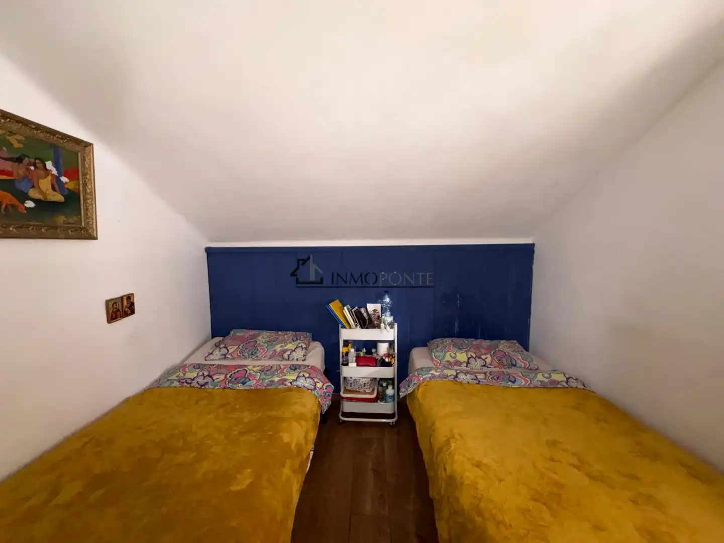Dormitori de Casa adosada en venda en Marín amb Terrassa
