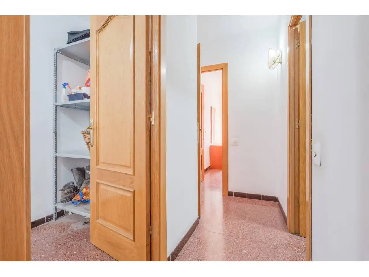 Flat for sale in Terrassa  with Air Conditioner