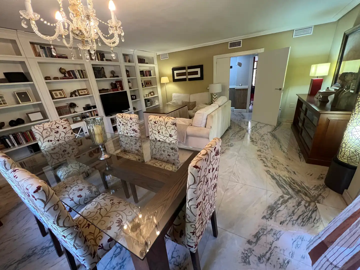 Comedor de Piso en venta en Jaén con Aire acondicionado, Calefacción y Trastero