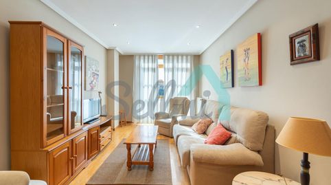 Photo 2 of Flat for rent in Tomás Crespo Frígilis, La Ería, Oviedo