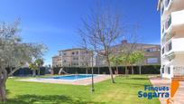 Swimming pool of Flat for sale in Roda de Berà  with Air Conditioner, Terrace and Community pool