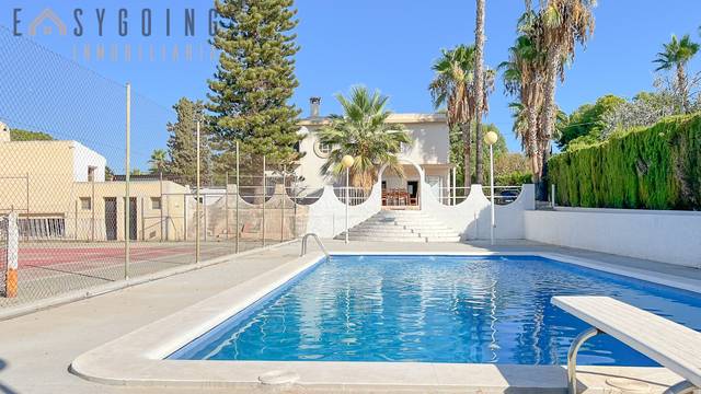 Casa-chalet en Venta en Peña de las Águilas